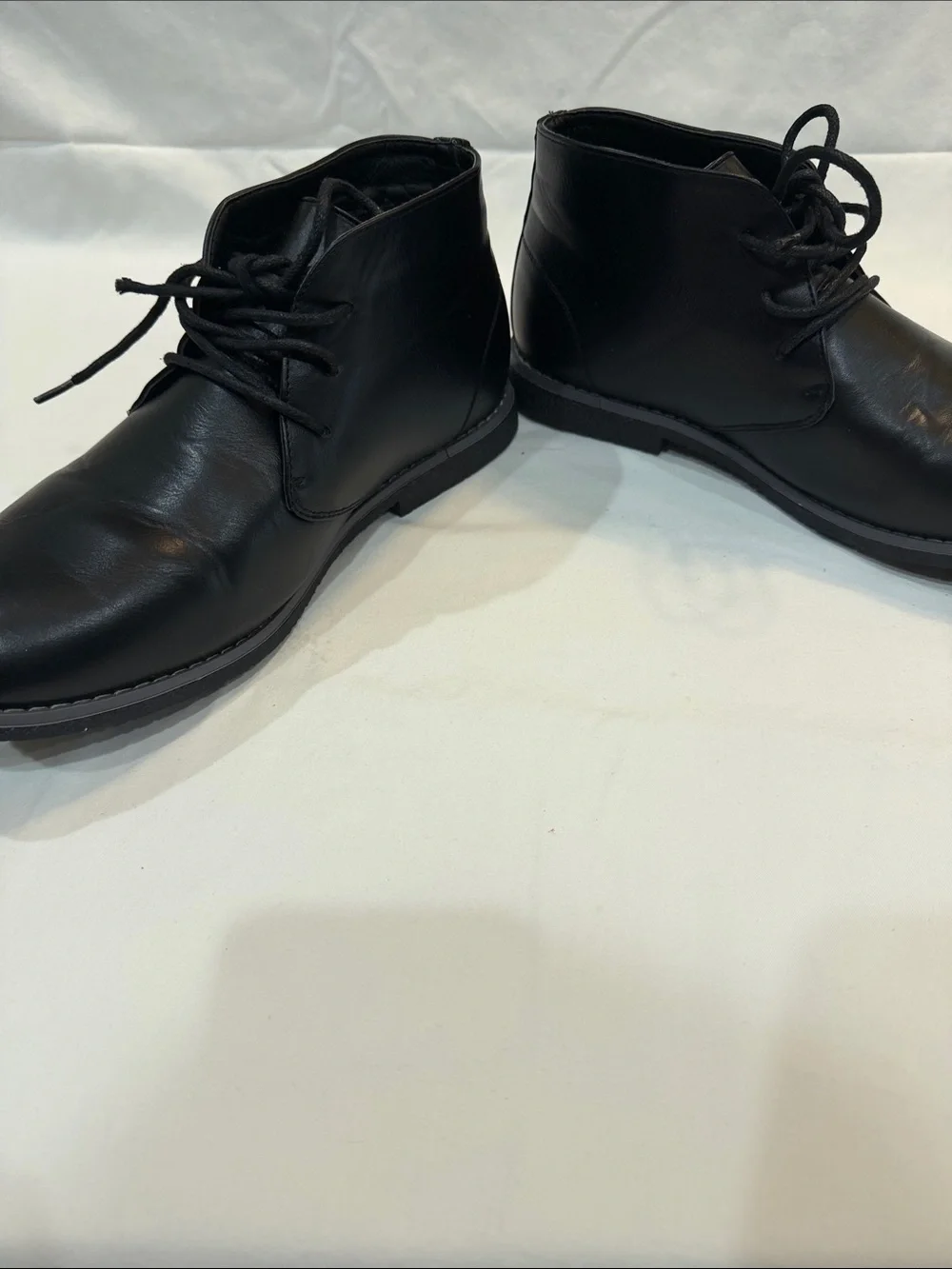 London Fog Men's Black Leather Chukka Boots - Lace-Up